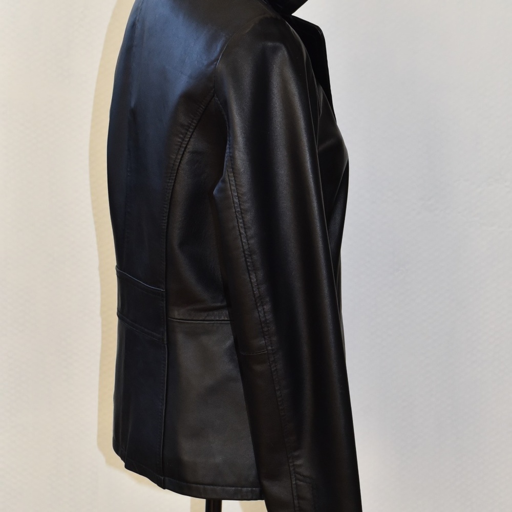 Kenneth Cole Reaction 100% Leather Jacket - Picture 4 of 8